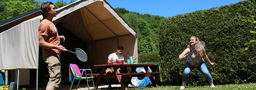 Cabane is een overnachting mogelijkheid voor een arrangement op camping polleur met gave outdoor activiteiten in de Belgische Ardennen